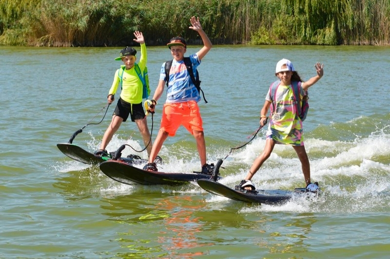 Zážitky pro teenagery - jetsurf